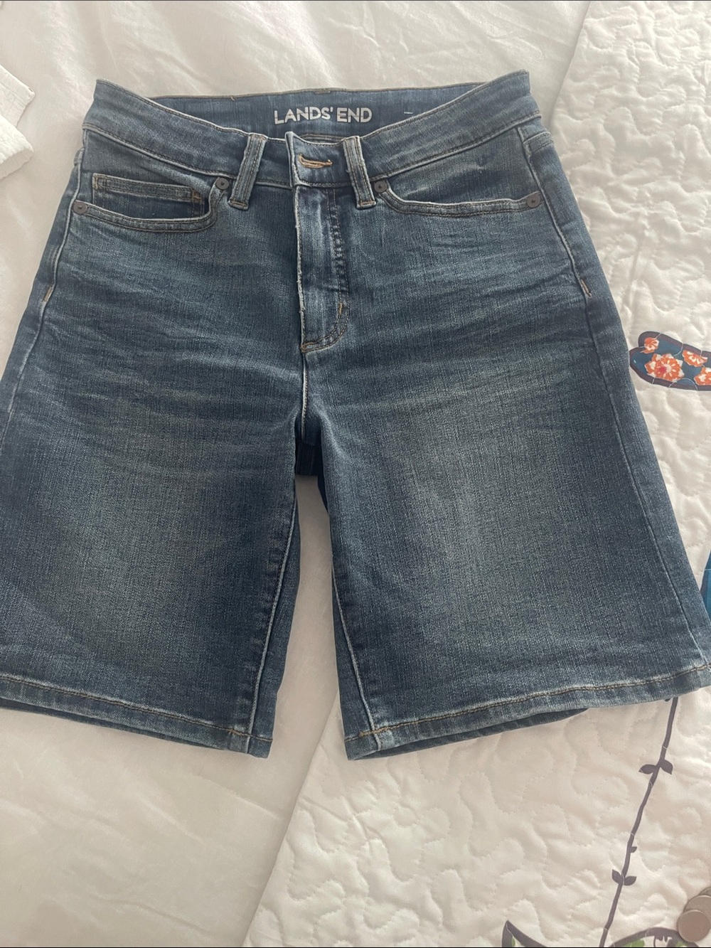 Women’s lands end mid rise Bermuda jean shorts . Size 2